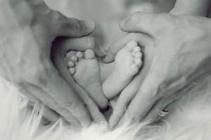 Newborn Prick Test & Baby Feet